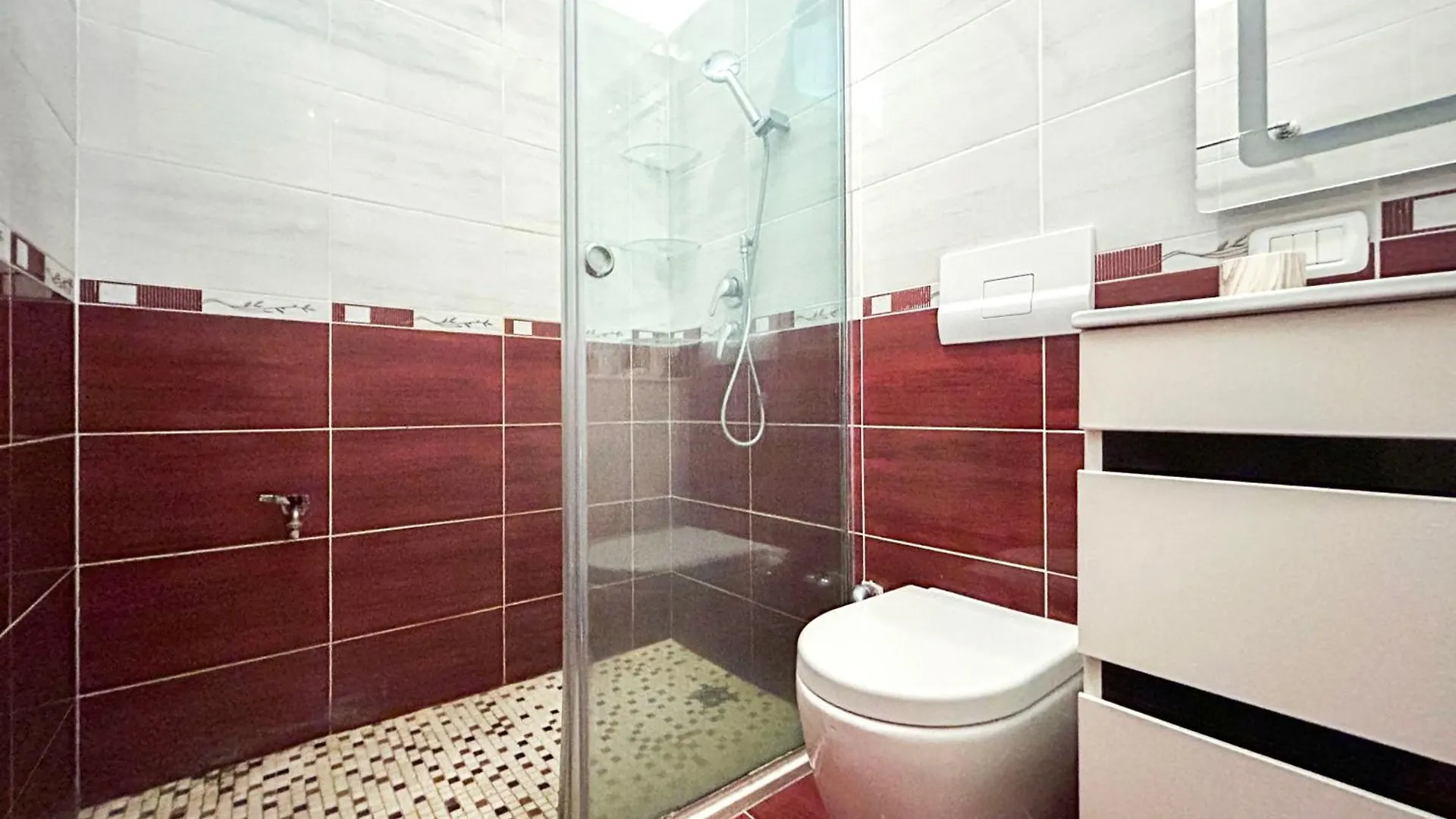 Cinco 523 Apartment Durres 0*,  Albania