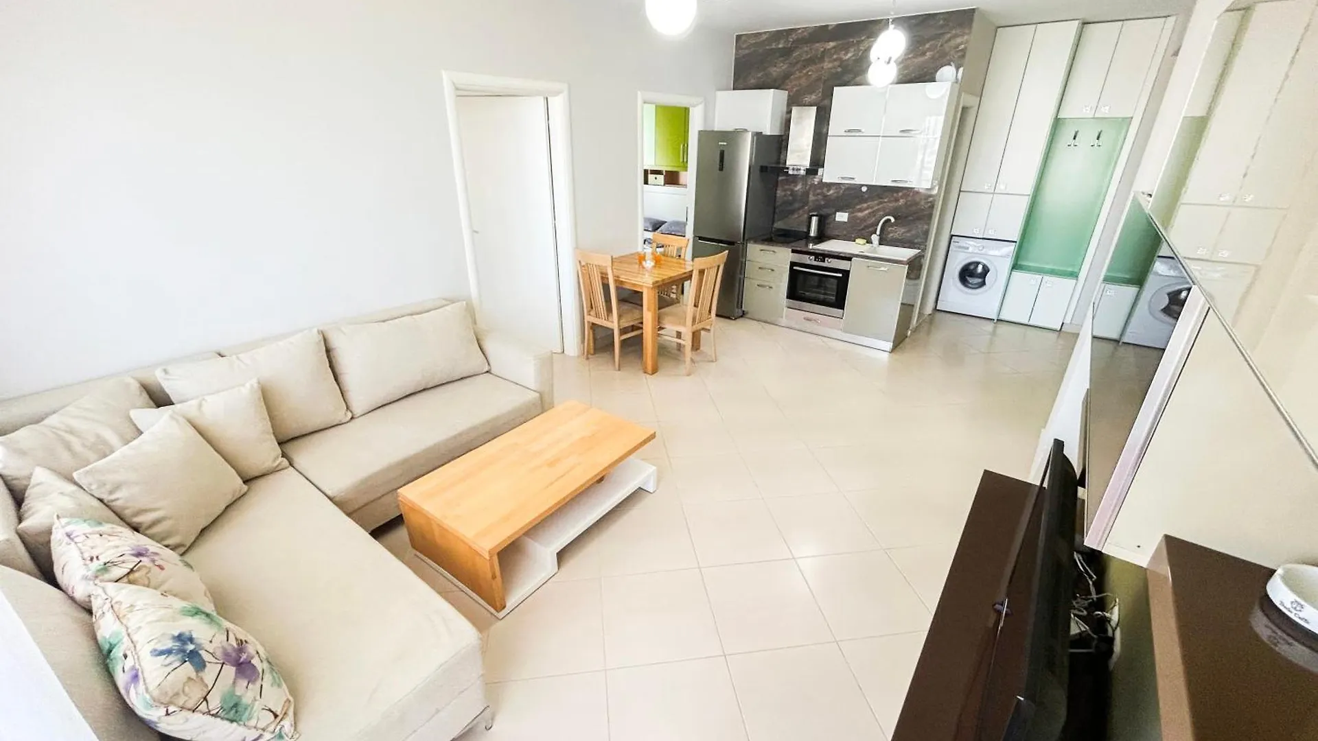 Cinco 523 Apartment Durres 0*,