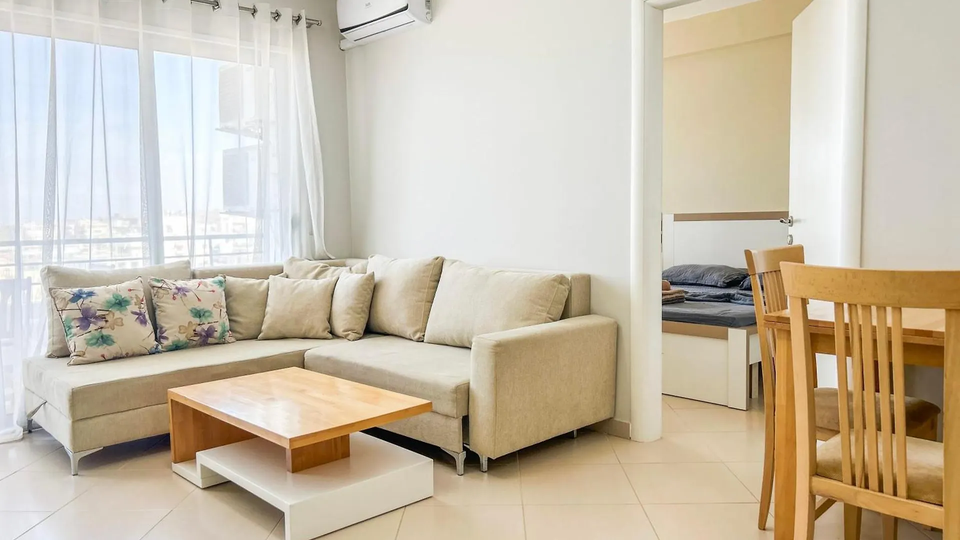 Cinco 523 Apartment Durres
