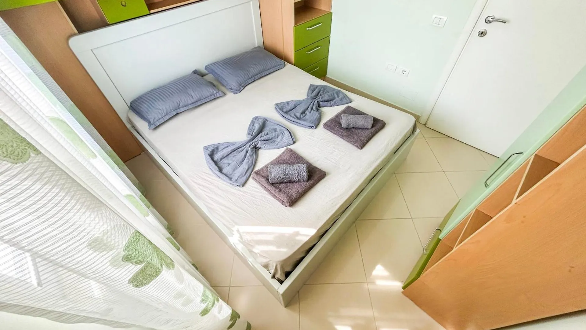 Cinco 523 Apartment Durres Albania